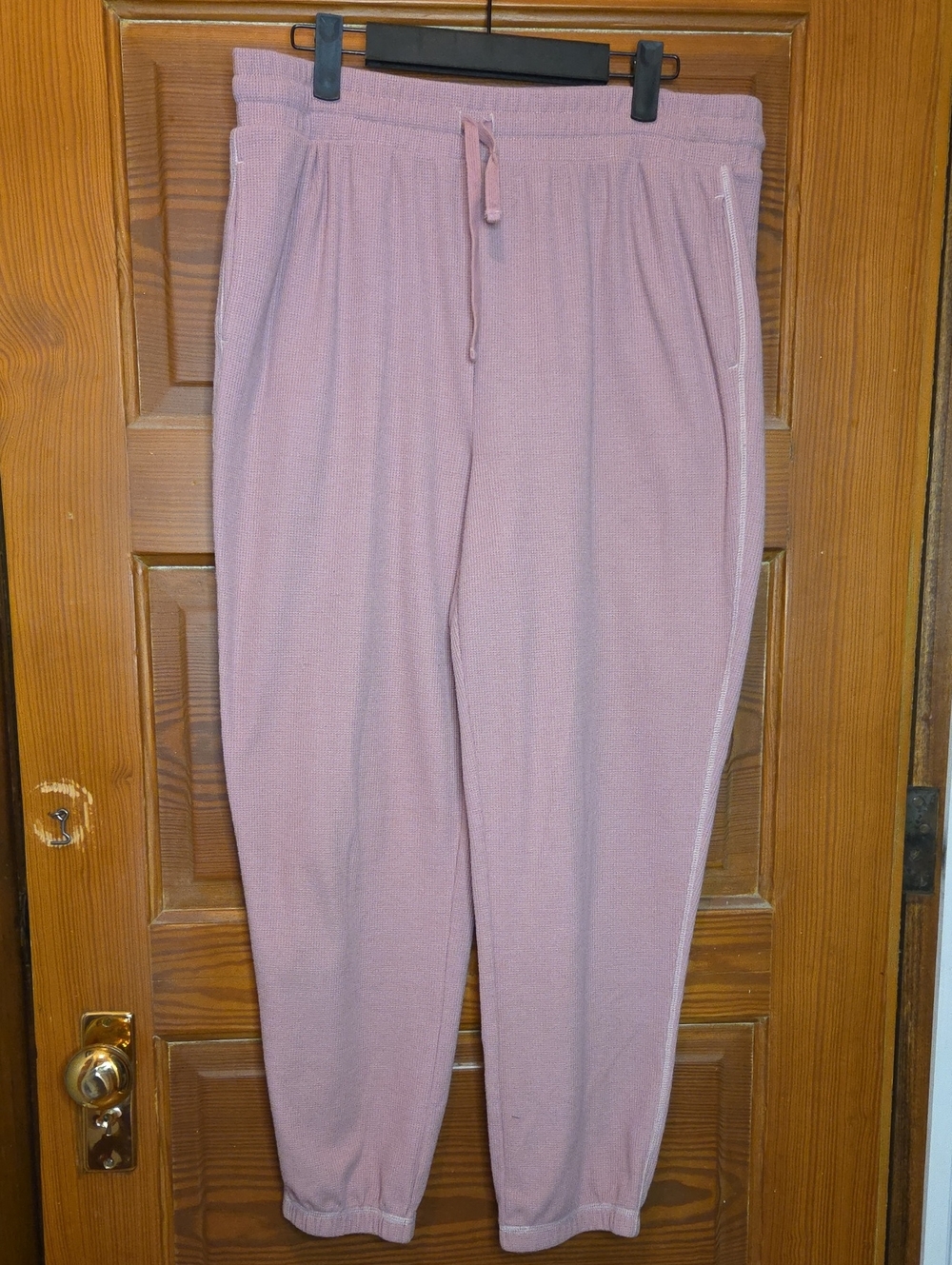 Fabletics Dusty Pink Knit Joggers with Drawstring And Pockets